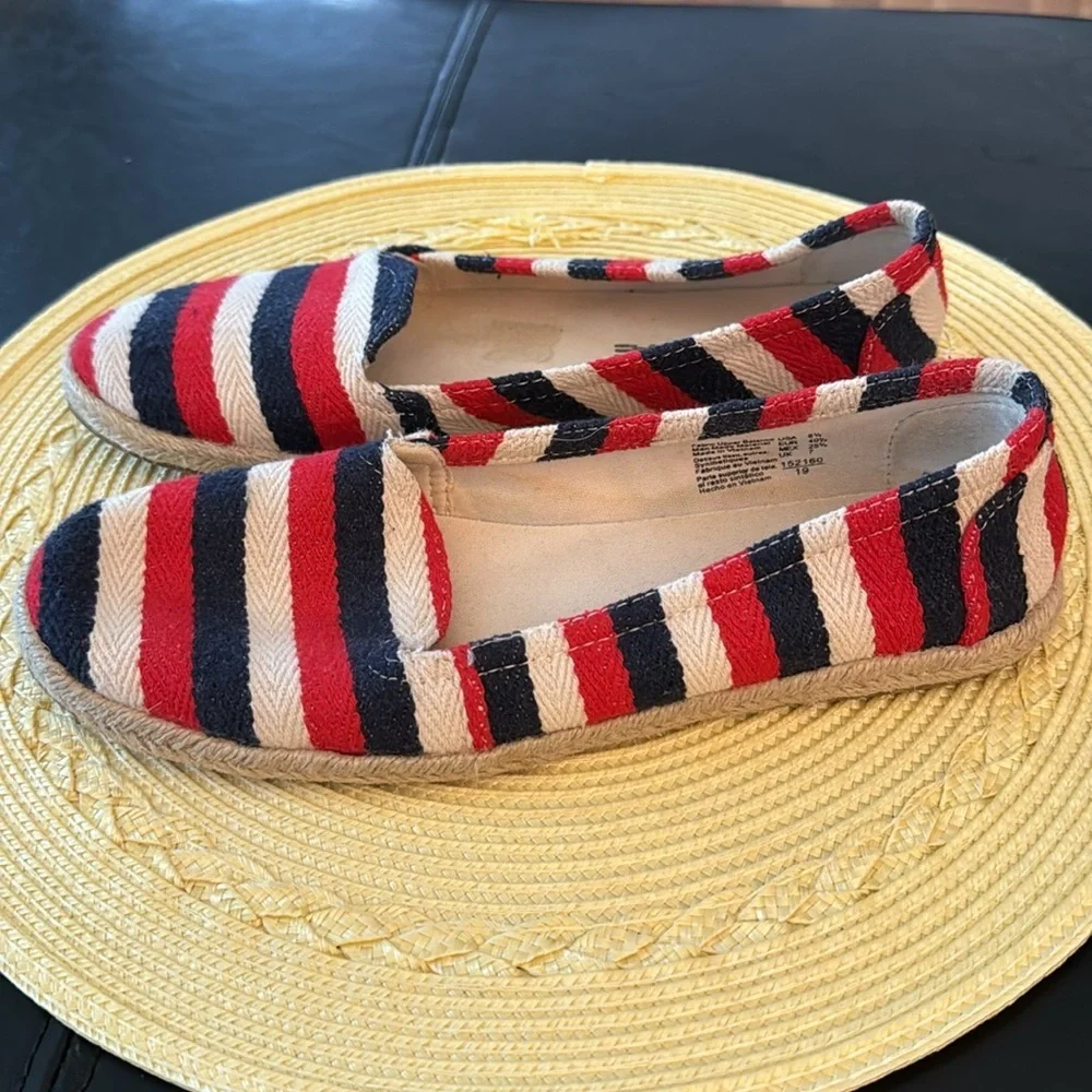 American Eagle Patriotic Striped Slip Ons - Size 8.5 - Picture 4 of 6